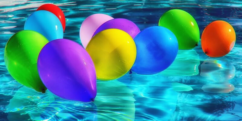 Schwimmbadparty Ballons